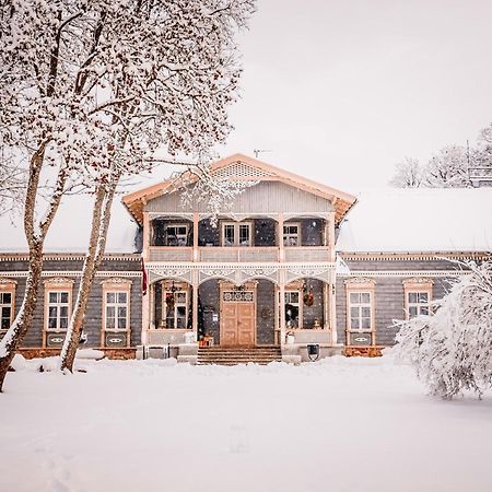 Boutique Hotel Virkas Muiza Kuldīga Exterior foto