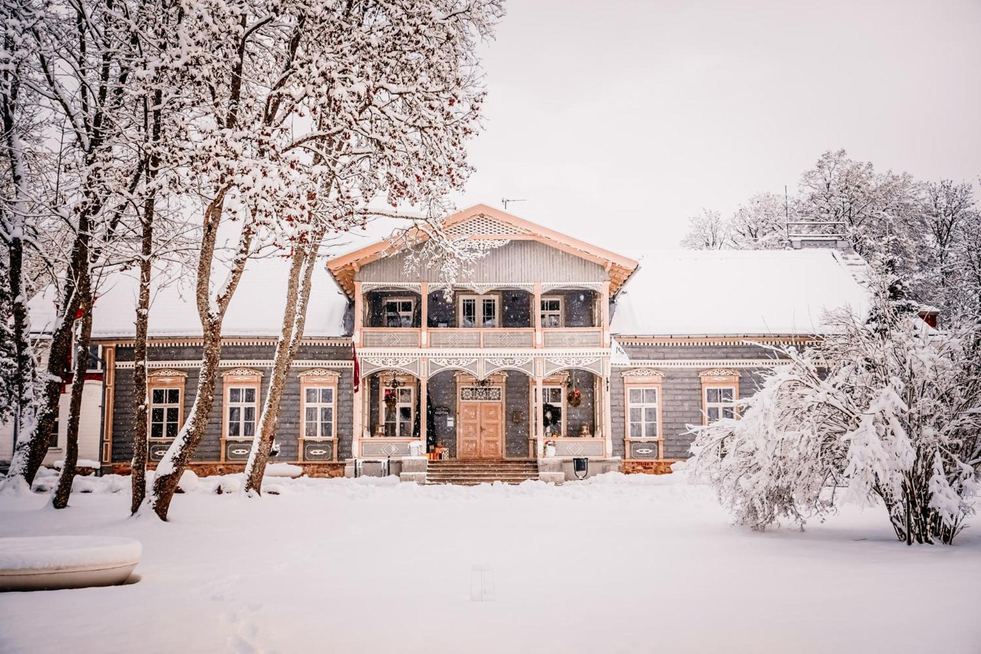 Boutique Hotel Virkas Muiza Kuldīga Exterior foto